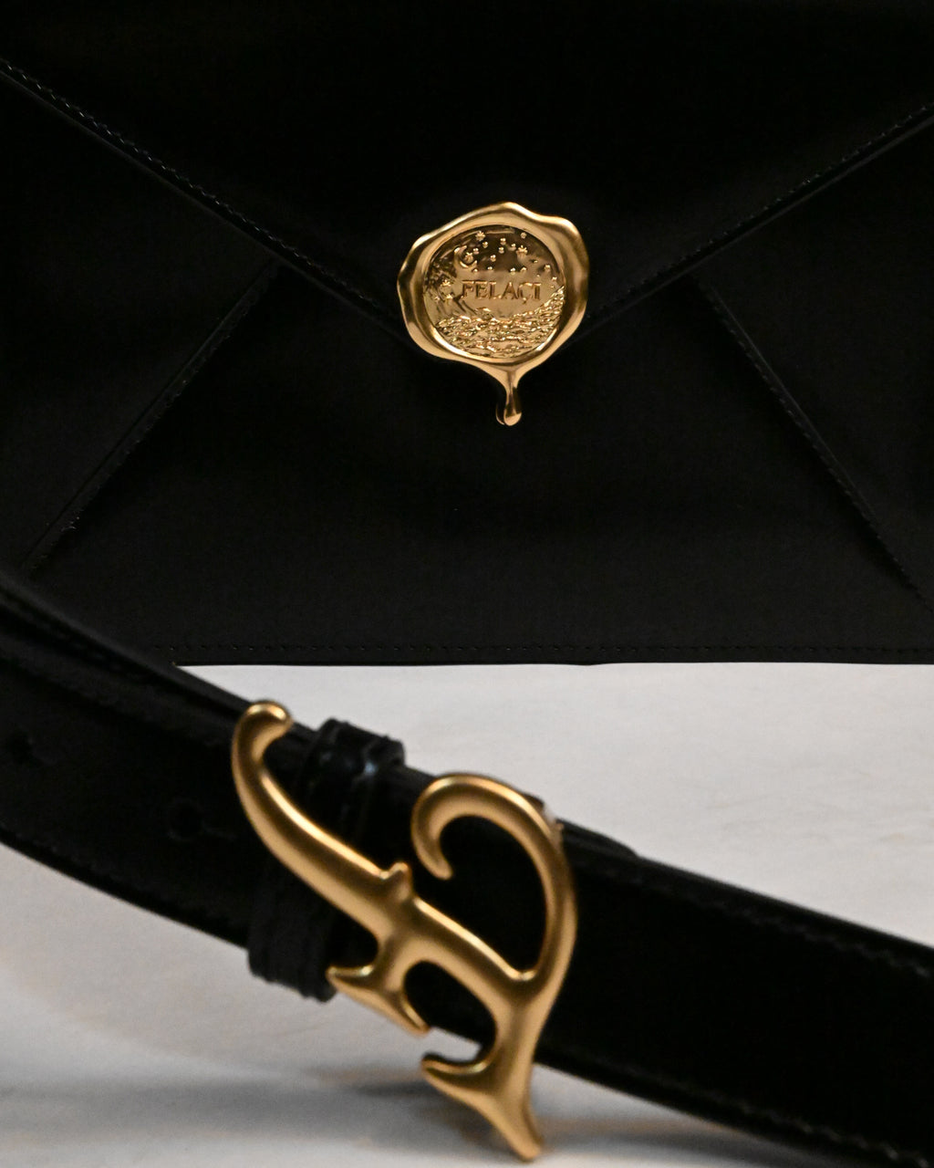 Seal 22